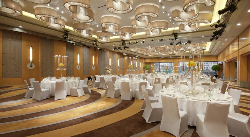 about-us-carousel-2-1